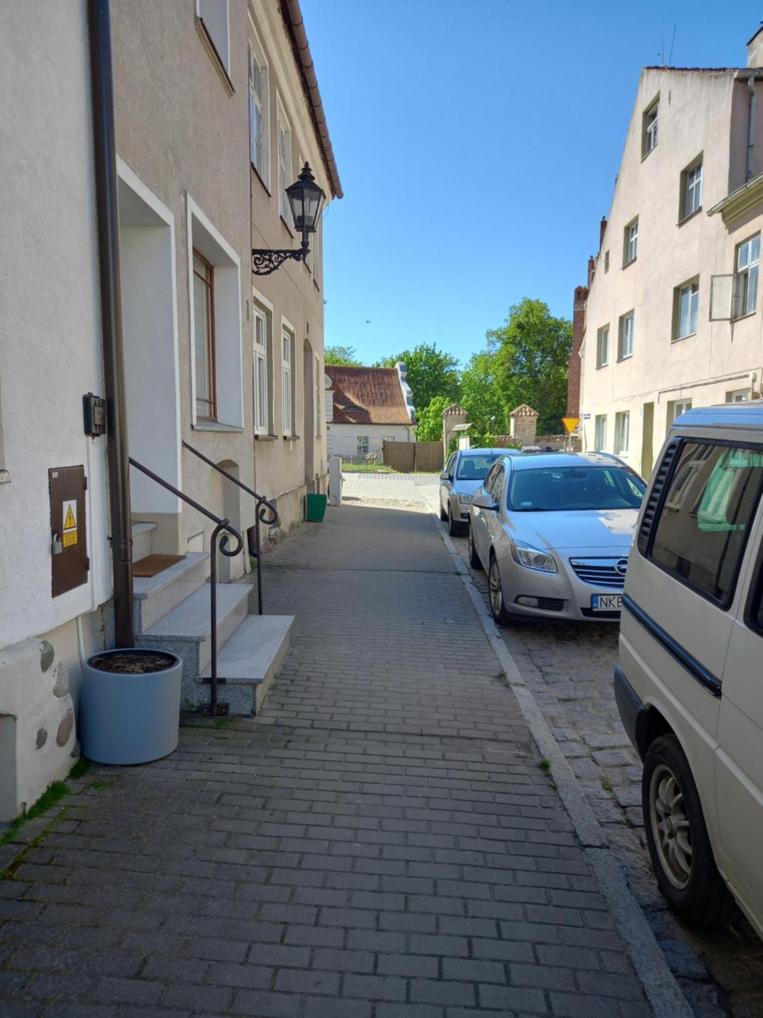 Pokoje Goscinne U Anka Reszel Bagian luar foto